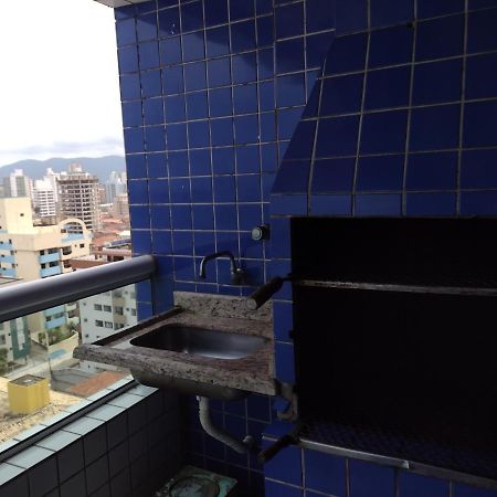 Belo Apartamento Com Vistas Para O Mar - Pe Na Areia - Churrasqueira Na Varanda برايا جراندي المظهر الخارجي الصورة