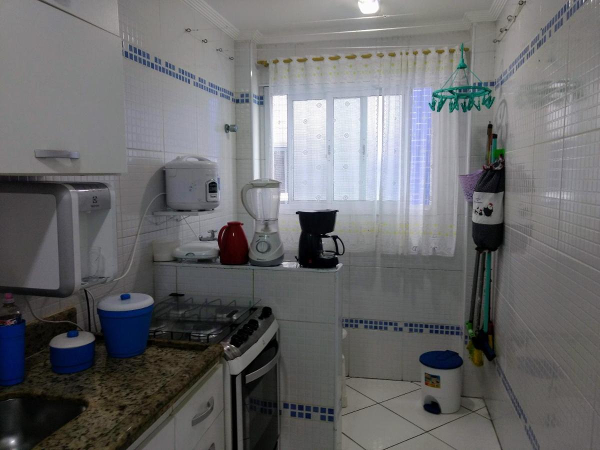Belo Apartamento Com Vistas Para O Mar - Pe Na Areia - Churrasqueira Na Varanda برايا جراندي المظهر الخارجي الصورة